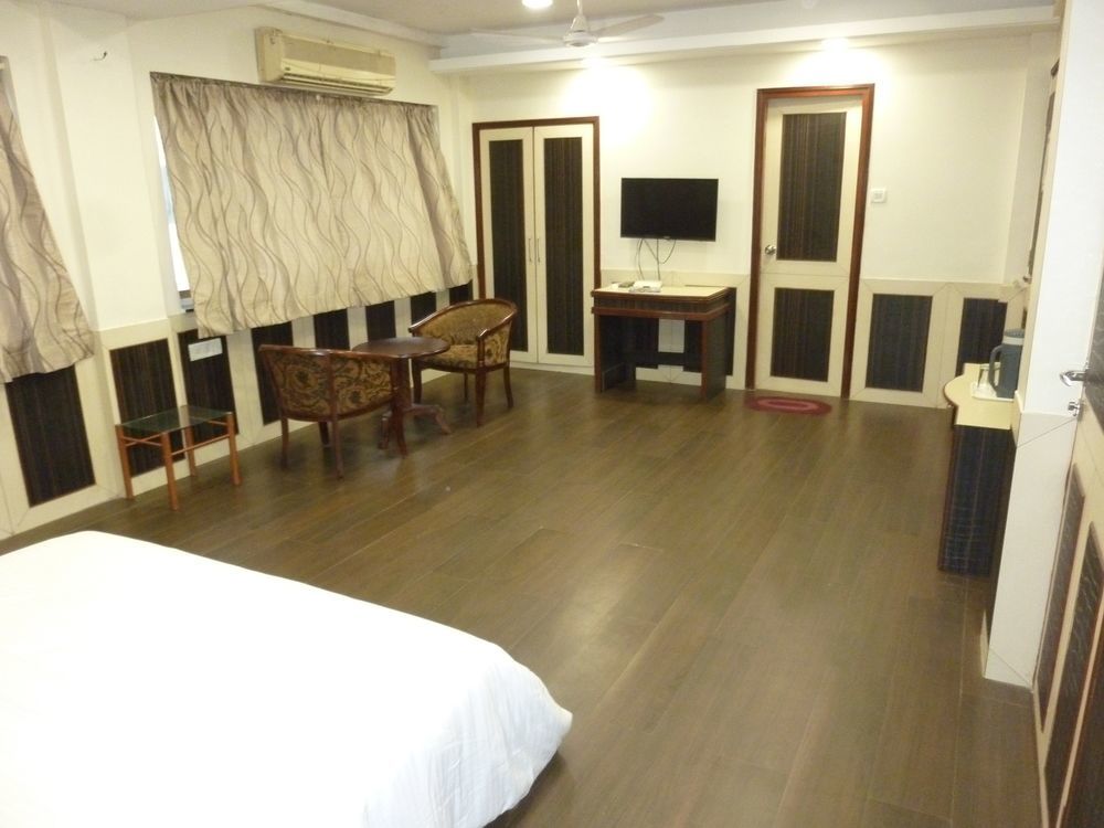 Hotel City Point Dadar Bombay Esterno foto