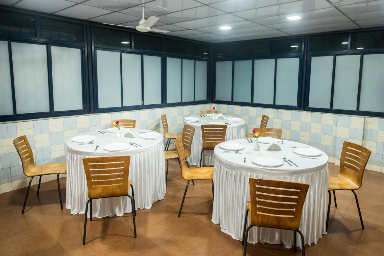 Hotel City Point Dadar Bombay Esterno foto
