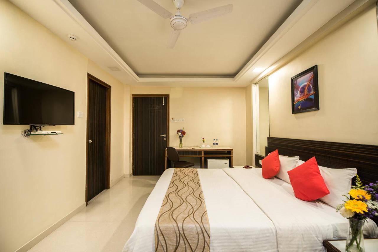 Hotel City Point Dadar Bombay Esterno foto